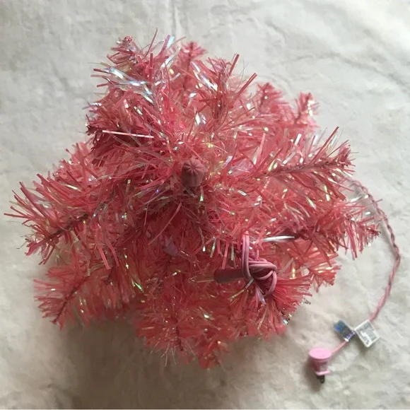 Pink Mini Christmas Tree - Picture 4 of 10